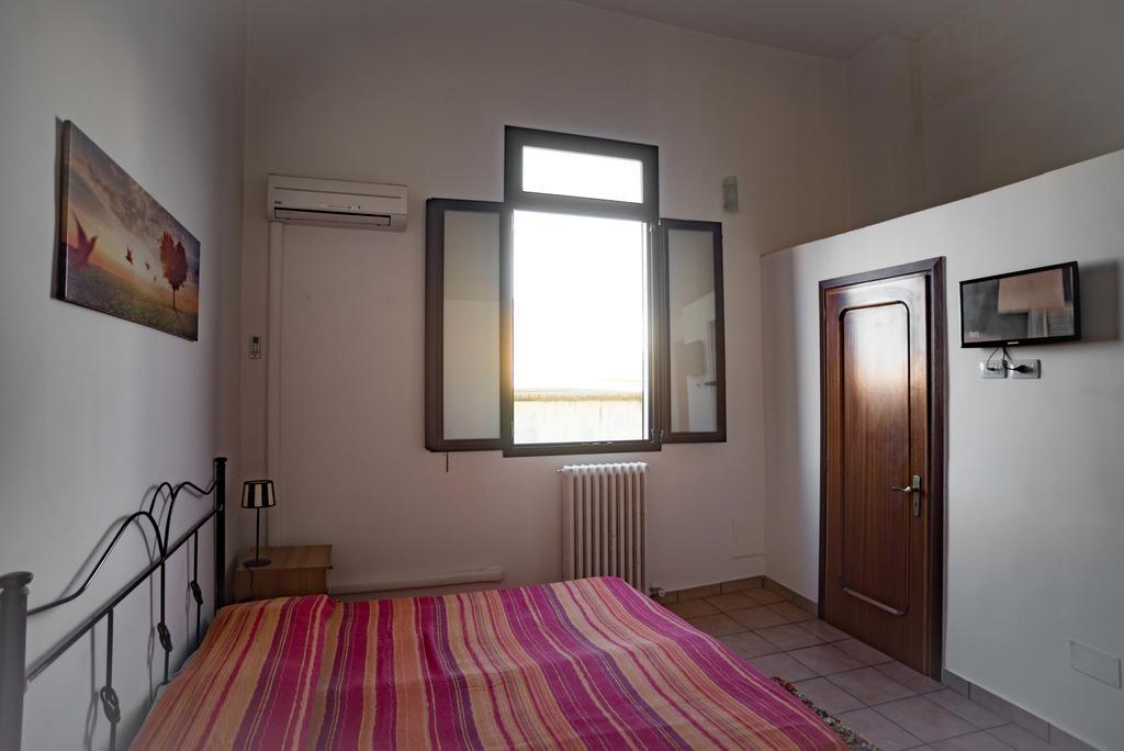 Abaca Rooms Lecce Ngoại thất bức ảnh